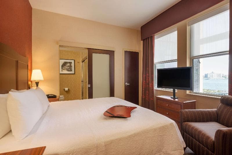 Hampton Inn Manhattan/Downtown-Financial District 5