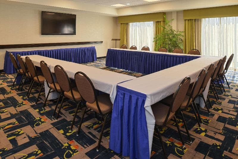 Hampton Inn & Suites Ocala photo 1