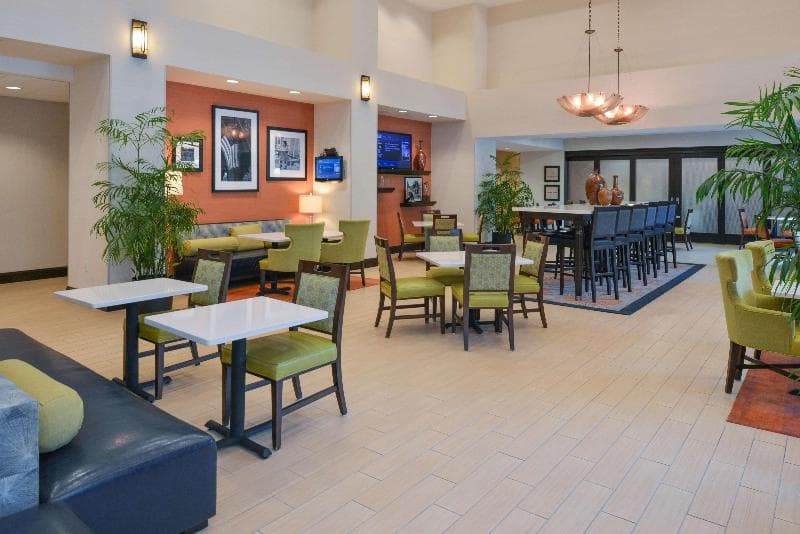 Hampton Inn & Suites Ocala 5