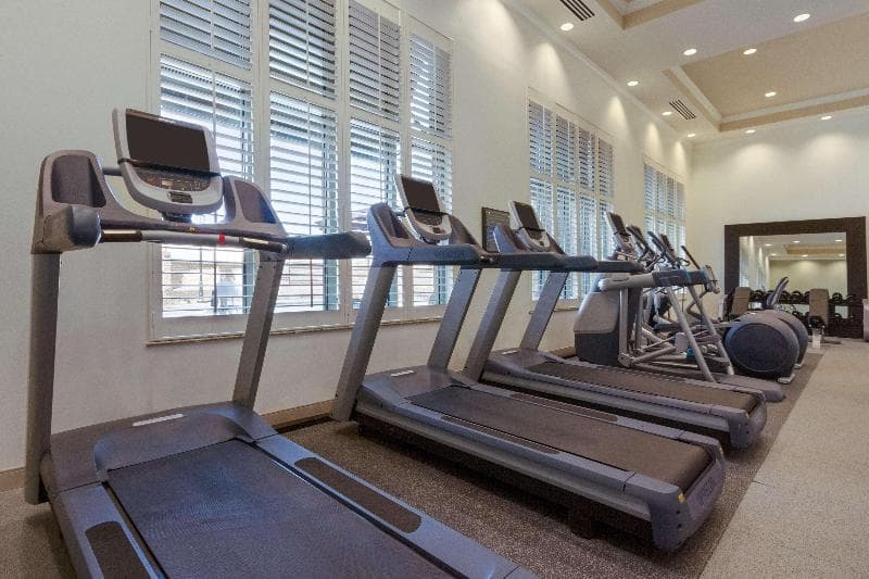 Embassy Suites by Hilton Savannah Historic District 3