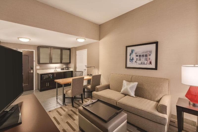 Embassy Suites by Hilton Tuscaloosa Alabama Downtown 5