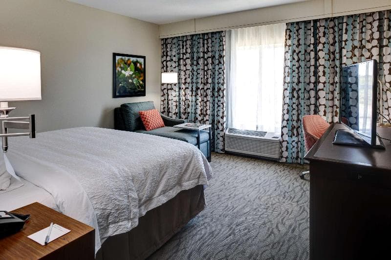 Hampton Inn & Suites Vero Beach Downtown 4