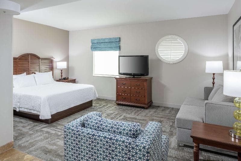 Hampton Inn New Smyrna Beach 4