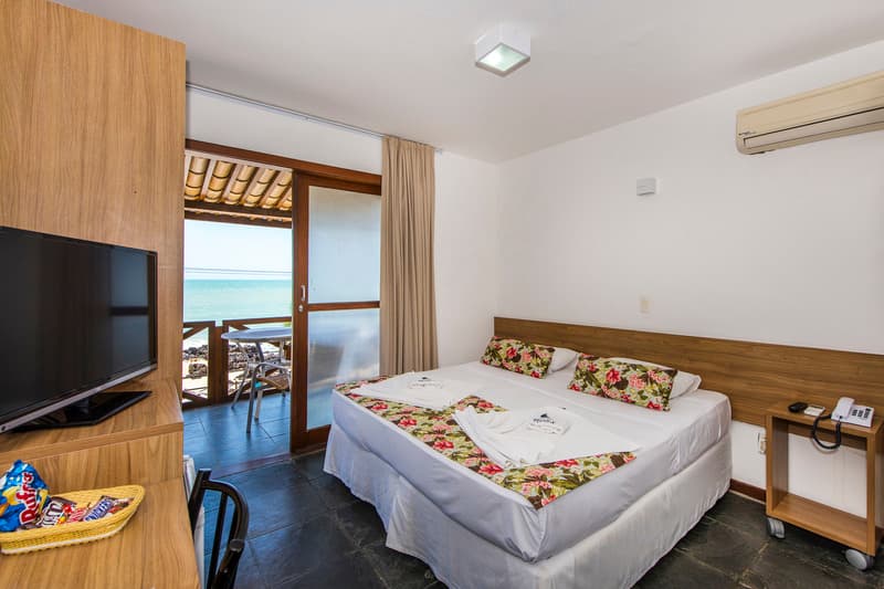 La Belle Beach Hotel 5