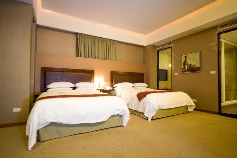 Resort One Hotel 2