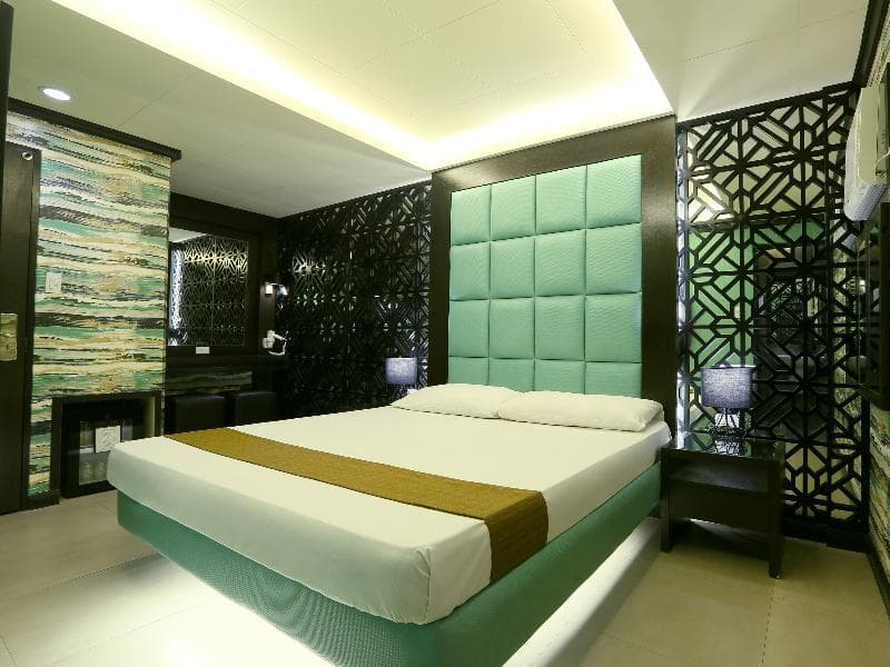 Victoria Court Malate 3