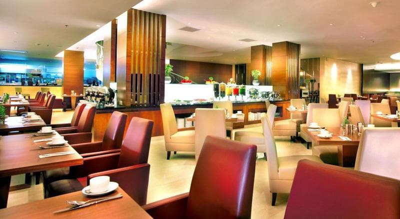 Aston Makassar Hotel & Convention Center 2