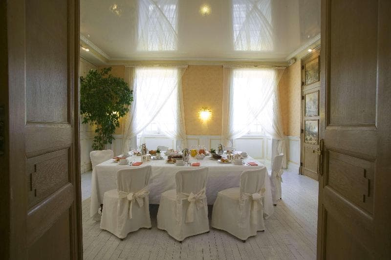 Best Western Grand Hotel De Bordeaux 4