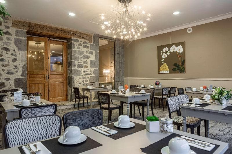 Best Western Grand Hotel De Bordeaux 2