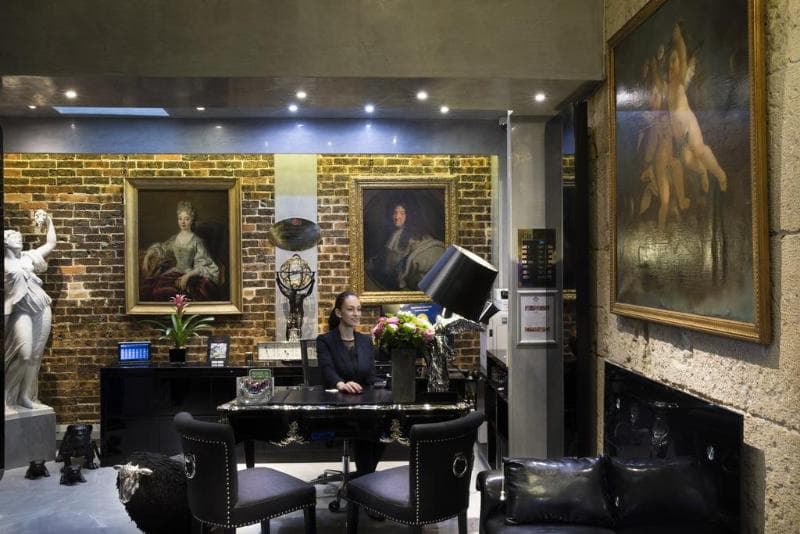 Hôtel Plaza Elysées 4