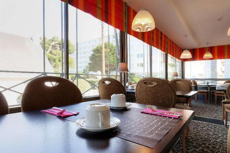 Best Western Brittany La Baule Centre & Plage 3