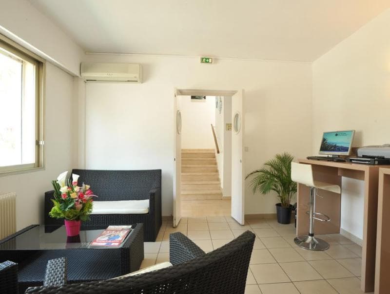 Mercure Villeneuve-Loubet Plage Hotel 5