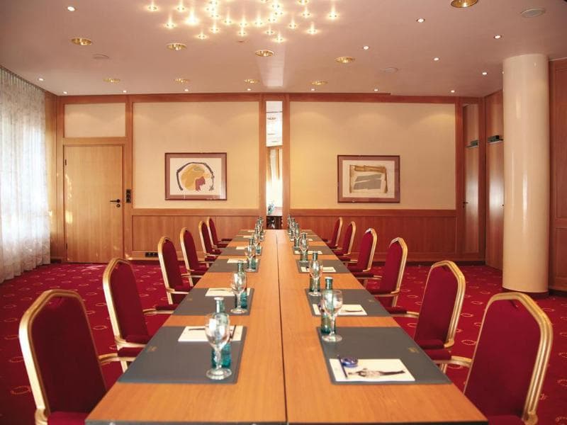 Victor's Residenz-Hotel Frankenthal 3