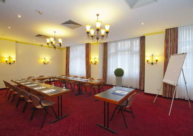 Best Western Plus Hotel Excelsior 5