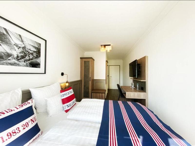 Hotel Yachtclub 4