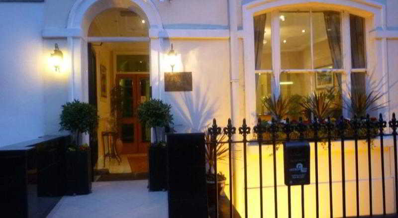 Avon Hotel photo 1