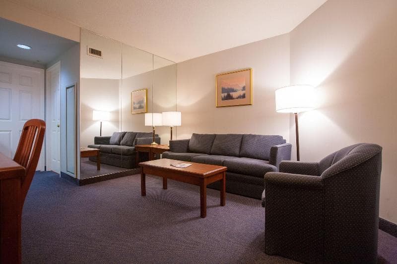 Rosedale on Robson Suite 3
