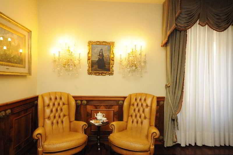Grand Hotel Excelsior 3