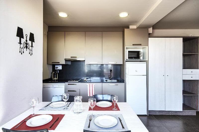 Pierre & Vacances Apartamentos Barcelona Sants 3