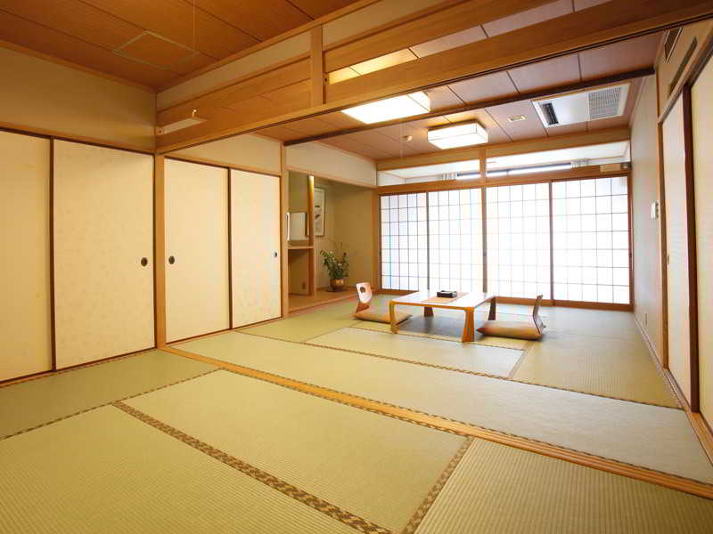 Gion Shinmonso 4