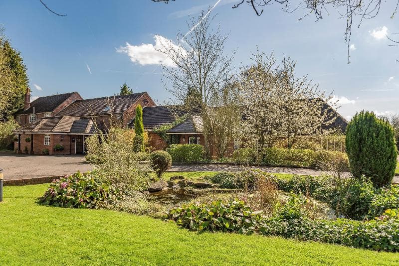 Brook Marston Farm Hotel 3