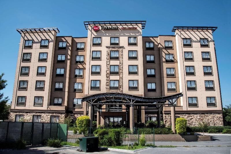 Best Western Premier Monterrey Aeropuerto 1