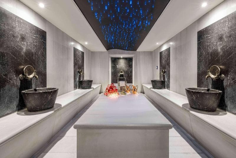 Ramada Plaza by Wyndham Istanbul Tekstilkent 5