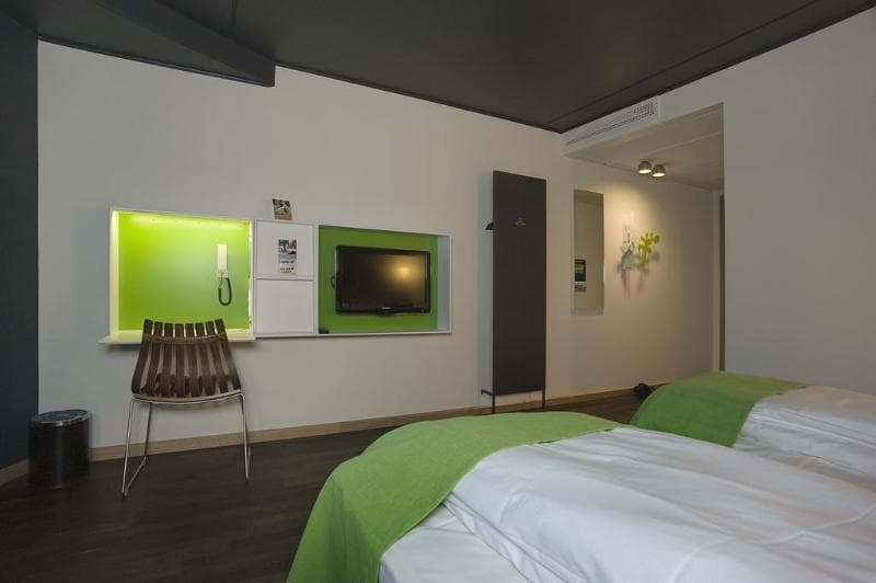 Comfort Hotel Runway photo 1
