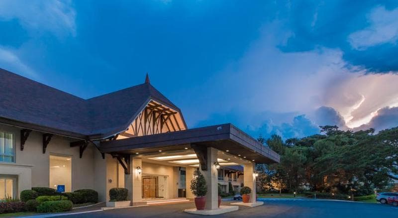 Taal Vista Hotel 2