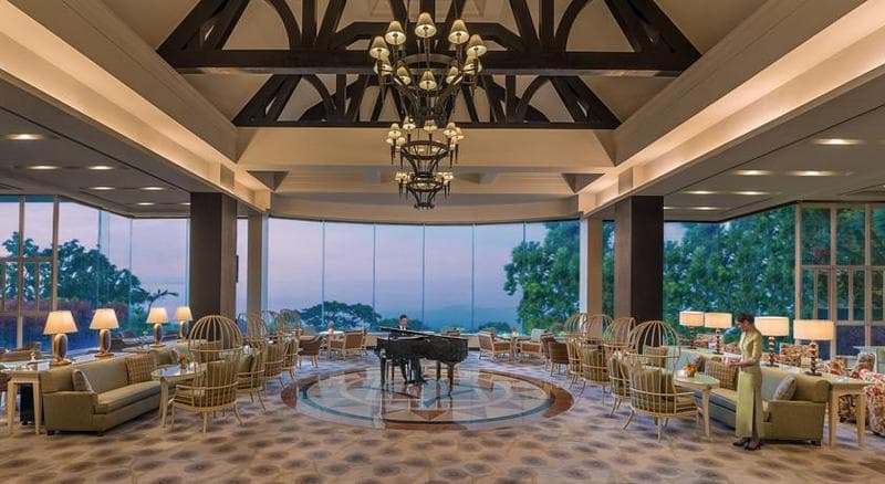 Taal Vista Hotel 3