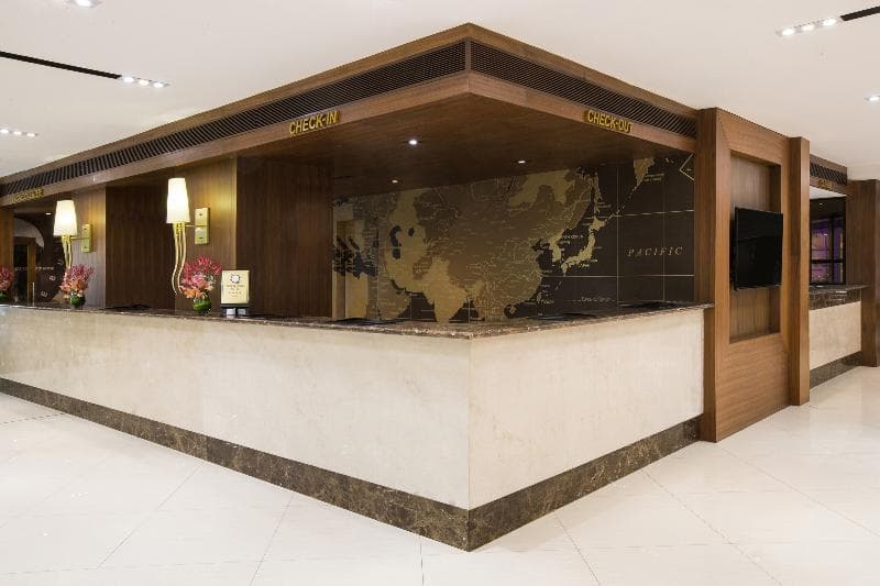 Golden Prince Hotel and Suites 5