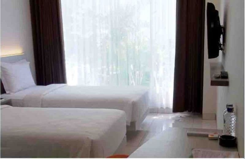 V Hotel & Residence 2
