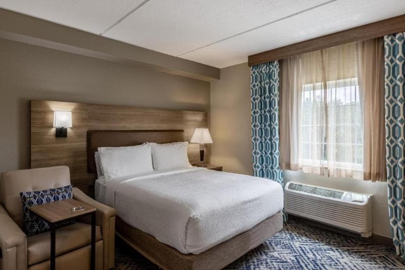 Candlewood Suites Bluffton-Hilton Head 5