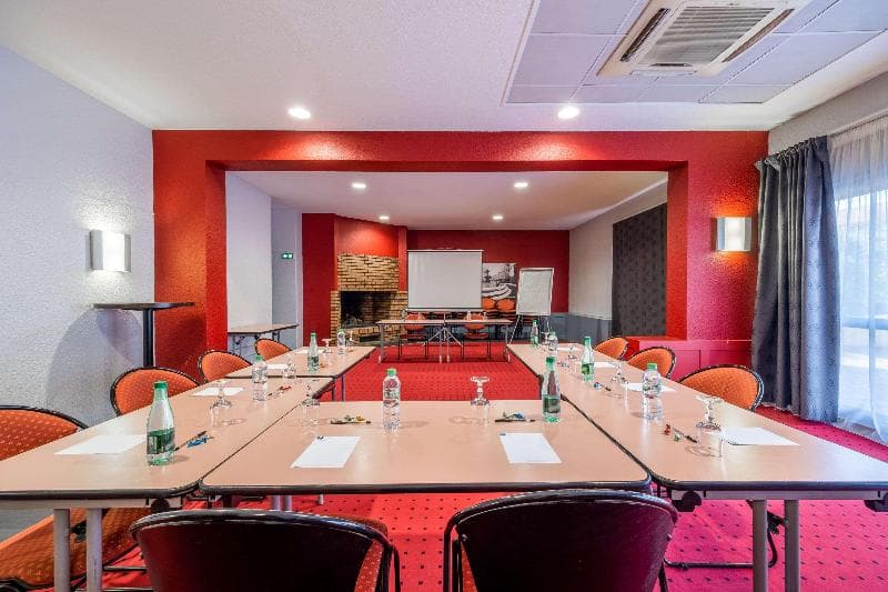 Comfort Hotel Clermont Saint-Jacques 1