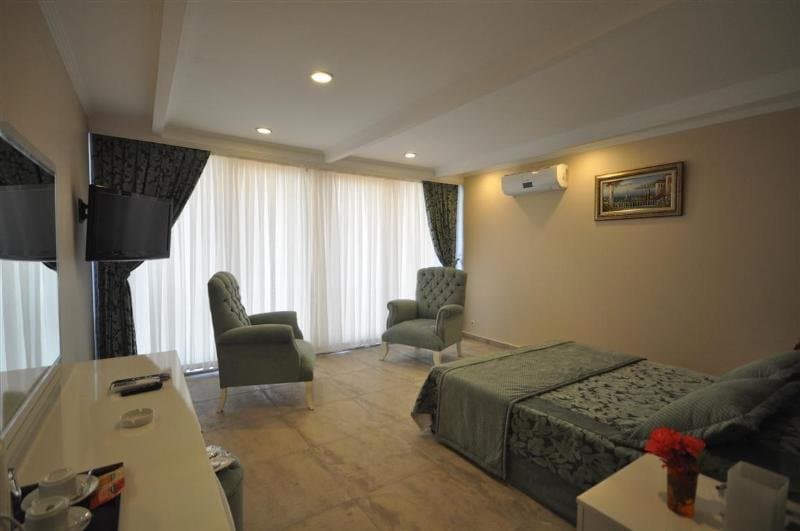 Assos Park Otel 5