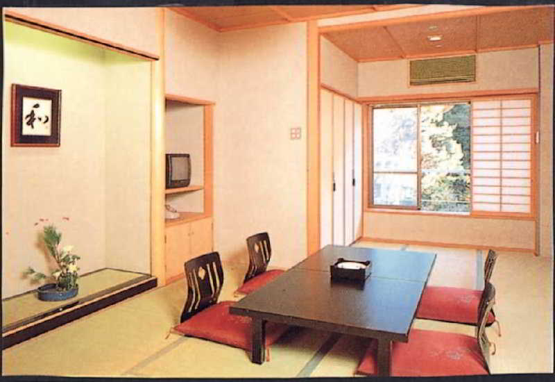 Hakone Suimeisou 4