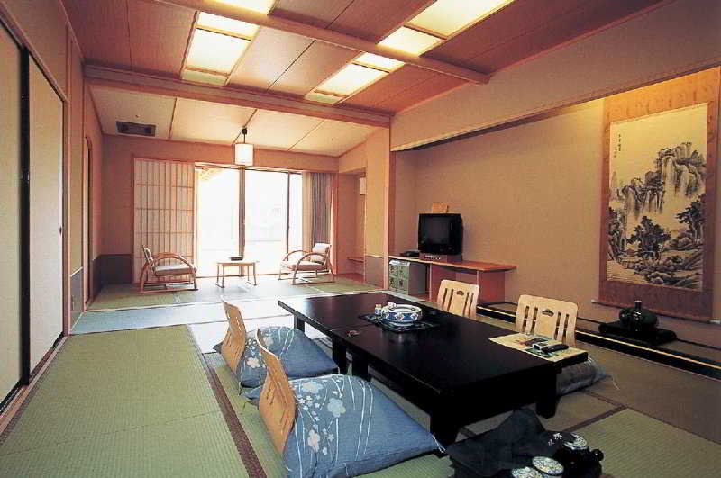 Hotel Futaba 2