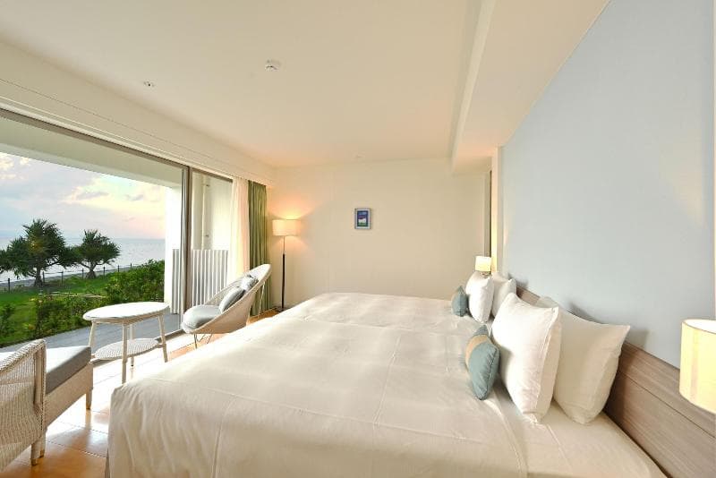 Beach Hotel Sunshine 4
