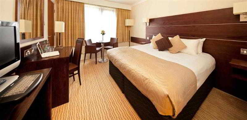 Mercure Bradford Bankfield 5