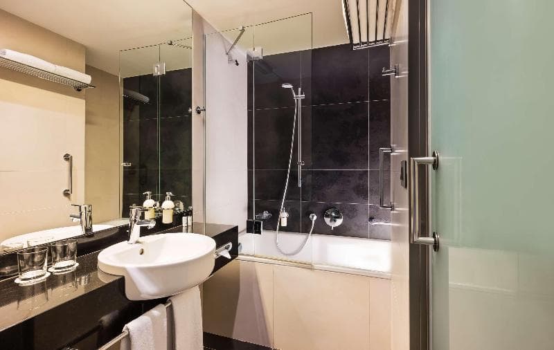 Lindner Hotel Bratislava, Part Of Jdv By Hyatt 5