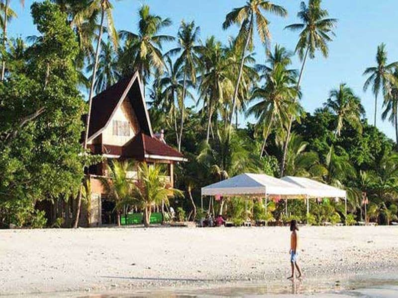 Alona Tropical Beach Resort main