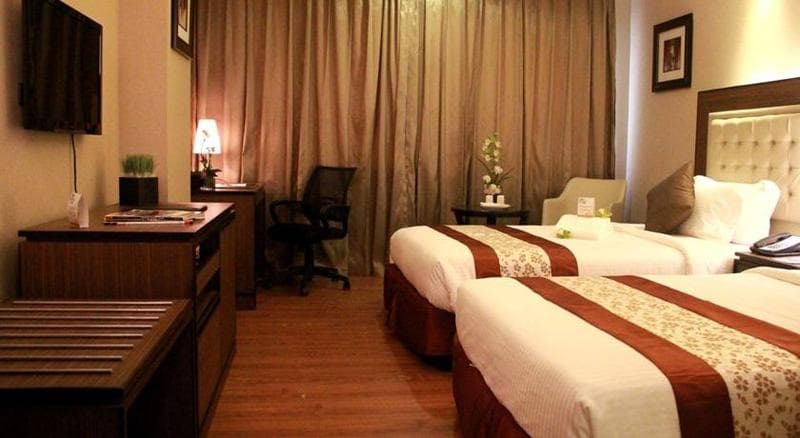 Ace Hotel & Suites (Adults Only) 4