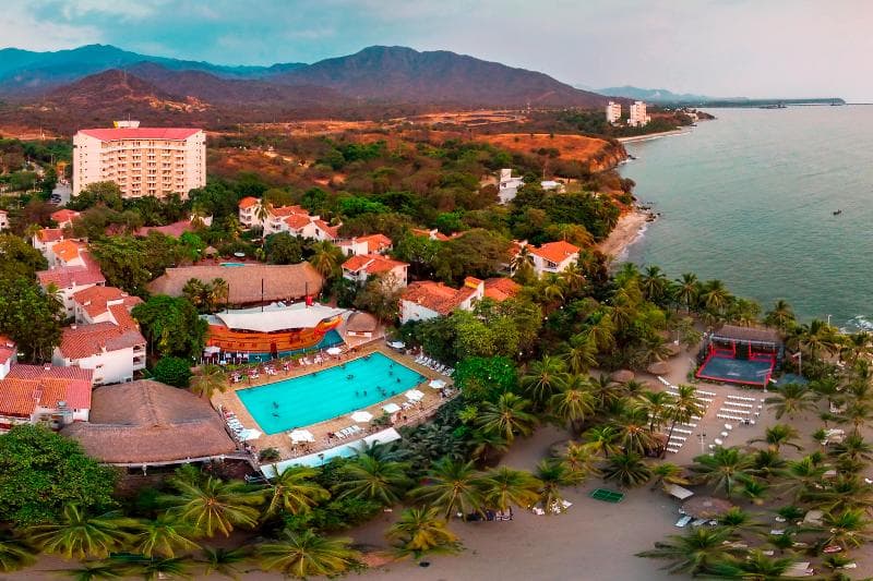 Decameron Galeon photo 1
