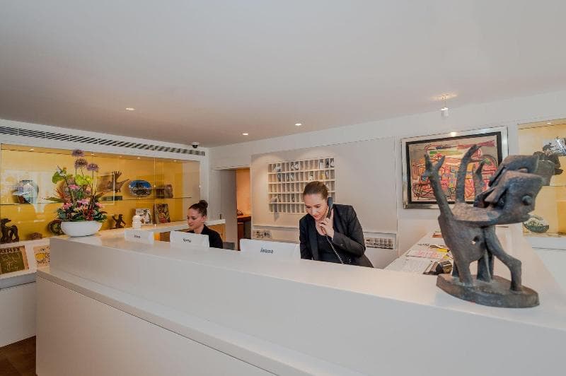Ambassade photo 1