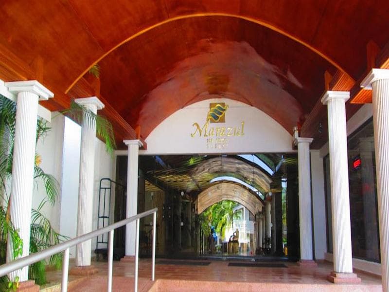 Decameron Marazul 5