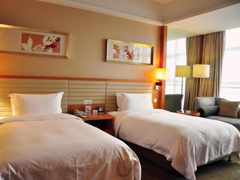 Grand New Century Hotel Qingdao 4