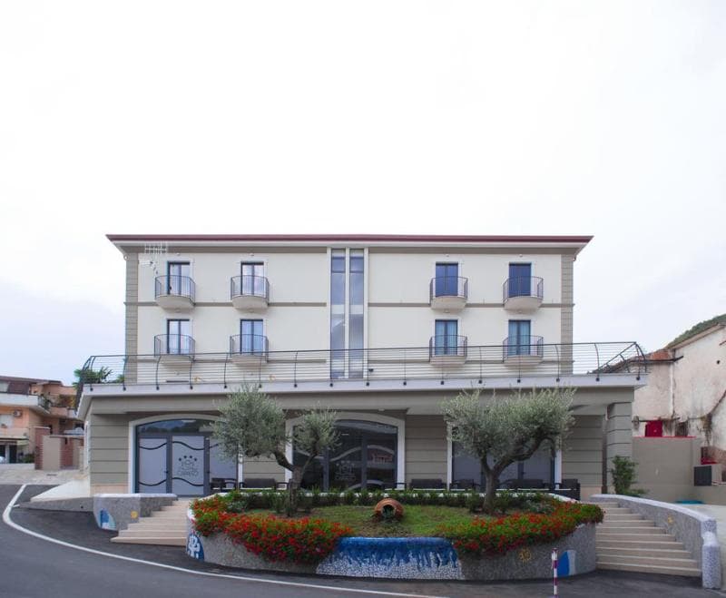 Hotel Terme Capasso 4