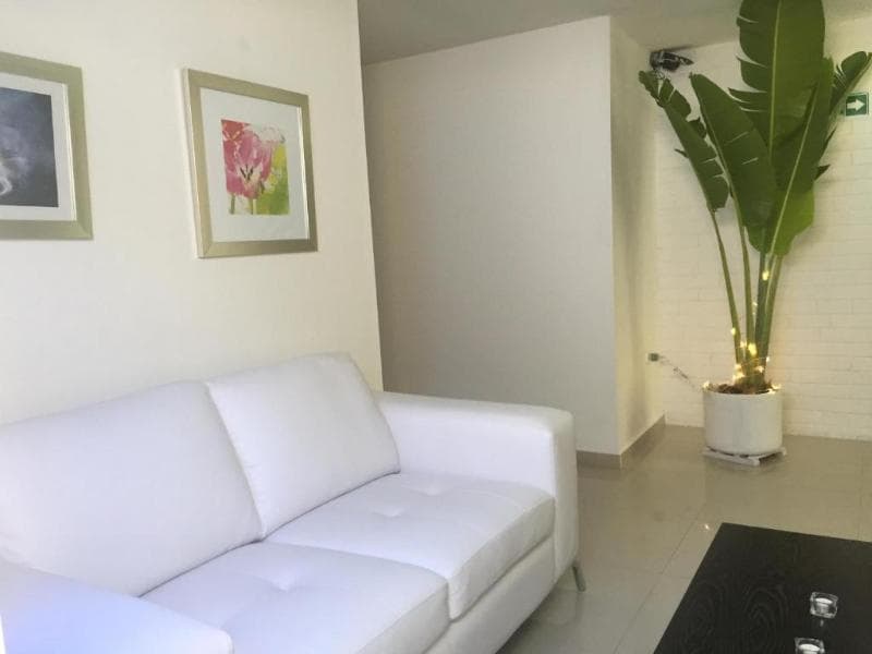 Golden House Hotel photo 1