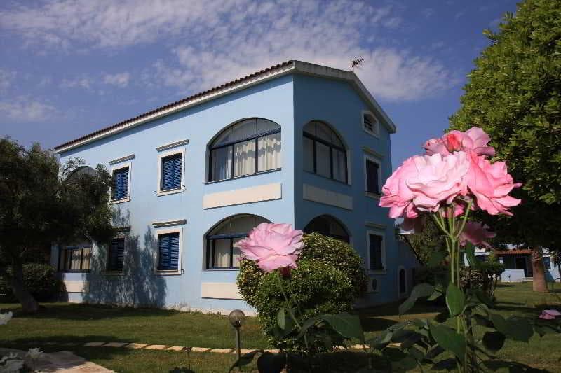 Govino Bay 3