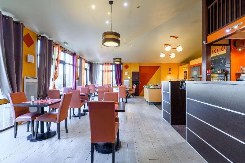 Comfort Hotel Orleans Sud 3